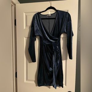 Zaberry Dusty velvet wrap dress